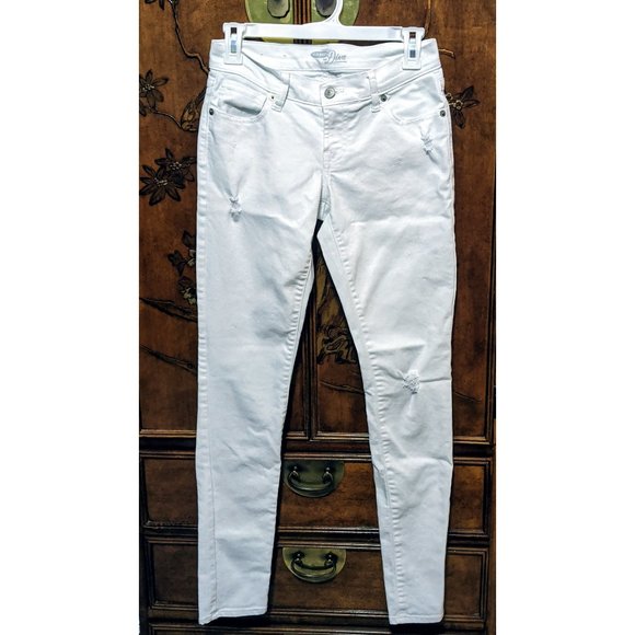 Old Navy Denim - Old Navy Diva White Skinny Distressed Jeans Size 0